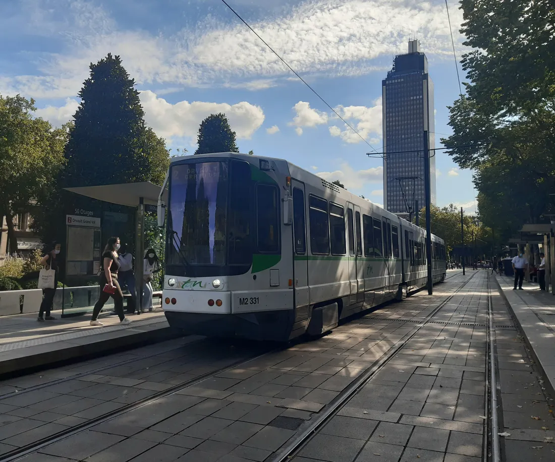 Tram 50 otages Nantes